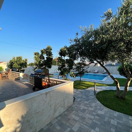 Villa Maci Kastela Bagian luar foto